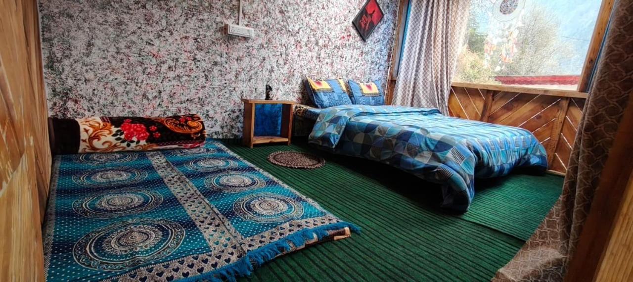 Shanti People Huts & Camp Kasol Esterno foto